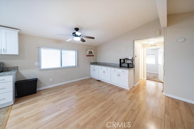 33922 Windmill, Wildomar CA: https://media.crmls.org/medias/4458e313-e4f9-425a-929b-81012b59a56f.jpg