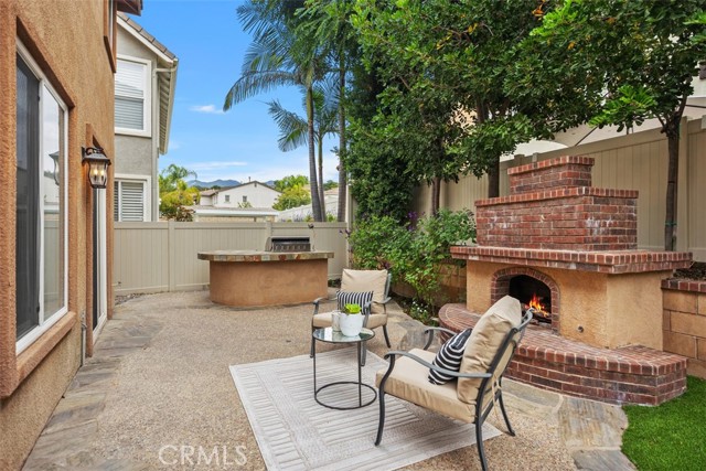 25 Hollyhock Lane, Mission Viejo CA: https://media.crmls.org/medias/44594059-ccc4-4852-8f06-e52dcc77306e.jpg
