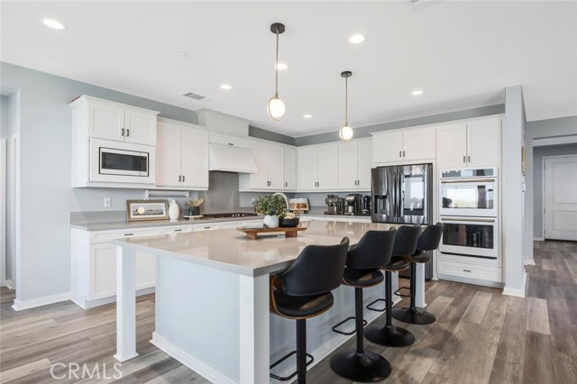 Detail Gallery Image 12 of 54 For 18171 Hedgerow Way, Saugus,  CA 91350 - 4 Beds | 2/1 Baths