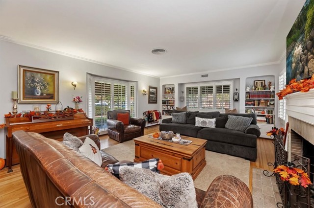 Detail Gallery Image 9 of 38 For 3630 Castle Reagh, Riverside,  CA 92506 - 3 Beds | 2/1 Baths