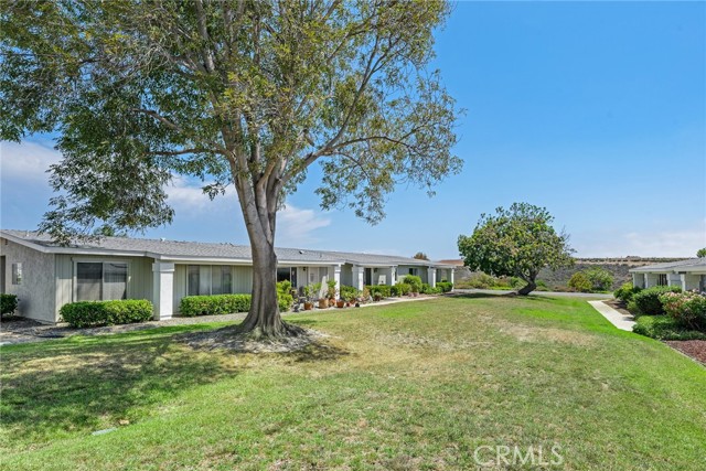 Detail Gallery Image 18 of 25 For 3656 Bartlett Ave, Oceanside,  CA 92057 - 2 Beds | 2 Baths