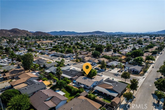 Detail Gallery Image 25 of 25 For 910 Marlyce Ln, Hemet,  CA 92543 - 3 Beds | 2 Baths