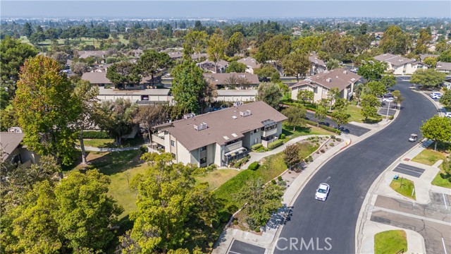 Detail Gallery Image 2 of 54 For 15920 Alta Vista Dr 2c,  La Mirada,  CA 90638 - 2 Beds | 2 Baths
