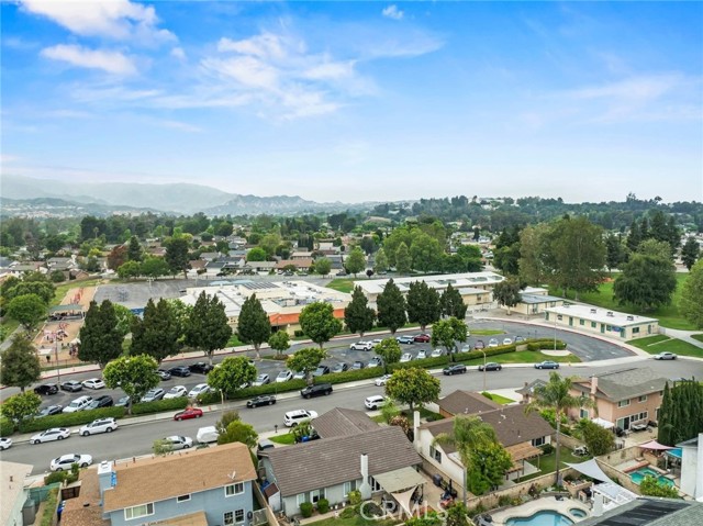 25582 Old Course Way, Valencia CA: https://media.crmls.org/medias/445cdad6-3bcc-45b9-b258-6a1f506cfcb5.jpg