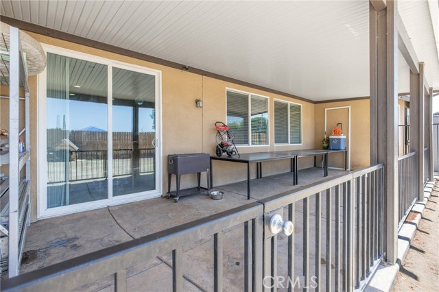 863 Legacy Drive, Lemoore CA: https://media.crmls.org/medias/445da235-9415-422d-ac65-c7b45e438ab1.jpg