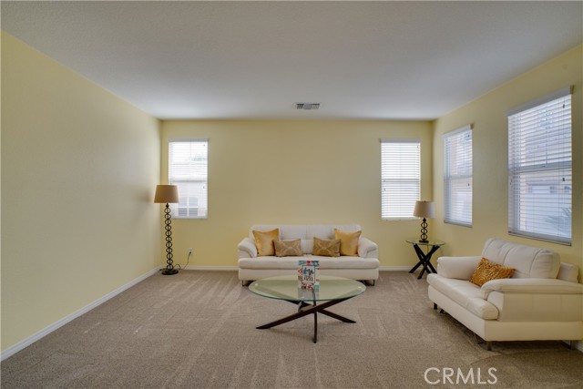 Detail Gallery Image 3 of 27 For 865 Volande Ct, Perris,  CA 92571 - 4 Beds | 3 Baths