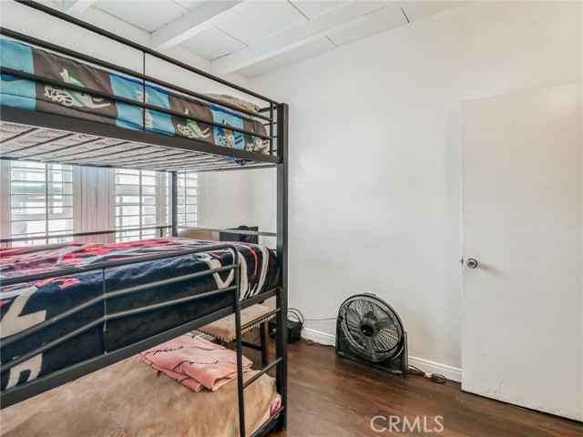 1401 W 165th Street, Compton CA: https://media.crmls.org/medias/445dd2a8-78d6-46b2-9715-8e8869948aef.jpg