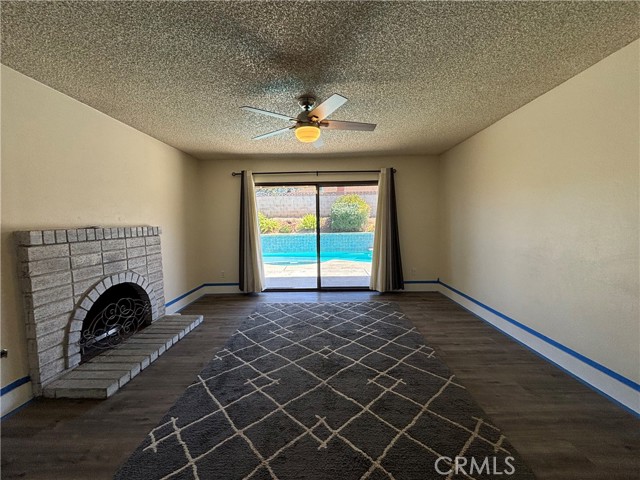 205 Ford Street, Redlands CA: https://media.crmls.org/medias/445df32e-89ed-4ea3-a353-7800ec7fda8a.jpg