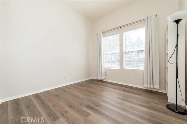 Detail Gallery Image 19 of 32 For 2828 Ballesteros Ln, Tustin,  CA 92782 - 3 Beds | 2/1 Baths