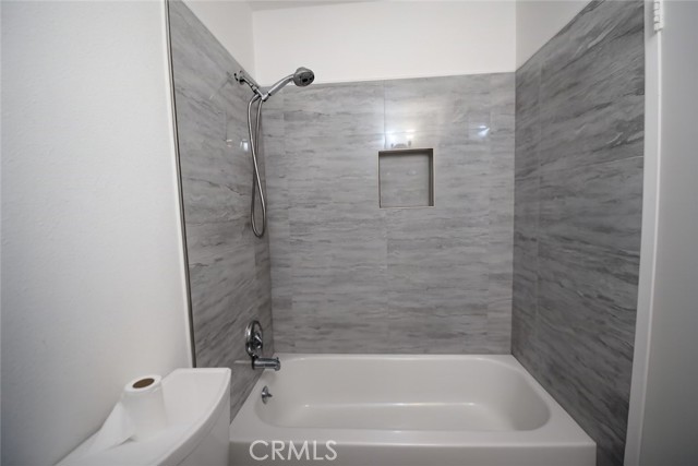 Detail Gallery Image 20 of 30 For 17451 Newland, Huntington Beach,  CA 92647 - 3 Beds | 2 Baths