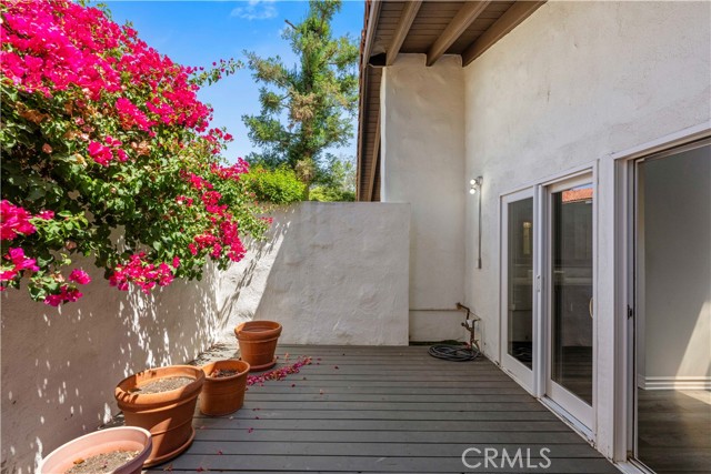 4359 Park Corona, Calabasas CA: https://media.crmls.org/medias/44610fd1-5e4a-498c-9354-6bfc7024b624.jpg