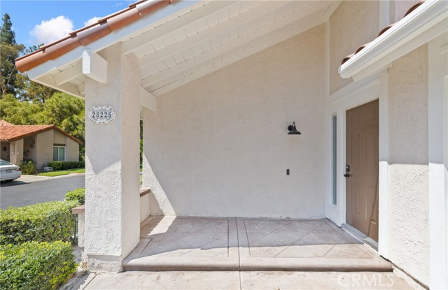 Detail Gallery Image 6 of 38 For 28225 Zurburan, Mission Viejo,  CA 92692 - 3 Beds | 2 Baths