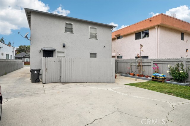 Detail Gallery Image 9 of 16 For 494 Almond Ave, Long Beach,  CA 90802 - – Beds | – Baths
