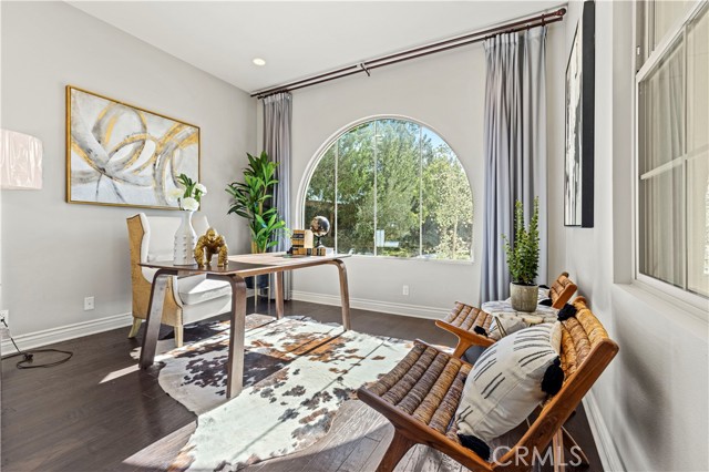 51 Dunmore, Irvine CA: https://media.crmls.org/medias/4462e6d7-471c-4c96-8fdf-e874511ef3a6.jpg