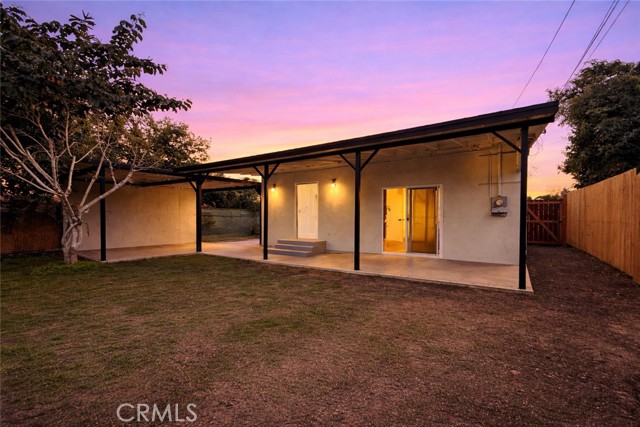 Detail Gallery Image 7 of 42 For 1327 W 97th Street, Los Angeles,  CA 90044 - 3 Beds | 2 Baths