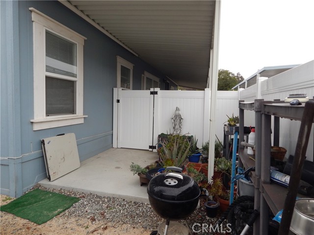 2200 W WILSON, Banning CA: https://media.crmls.org/medias/44633592-657b-4af7-acc0-638efea72ff5.jpg