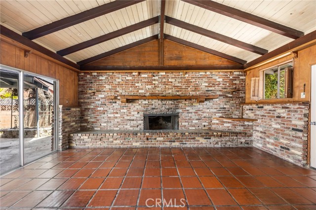 12210 Groveland Avenue, Whittier CA: https://media.crmls.org/medias/4463e4a2-75ae-4fe1-b69a-609f92a8d147.jpg