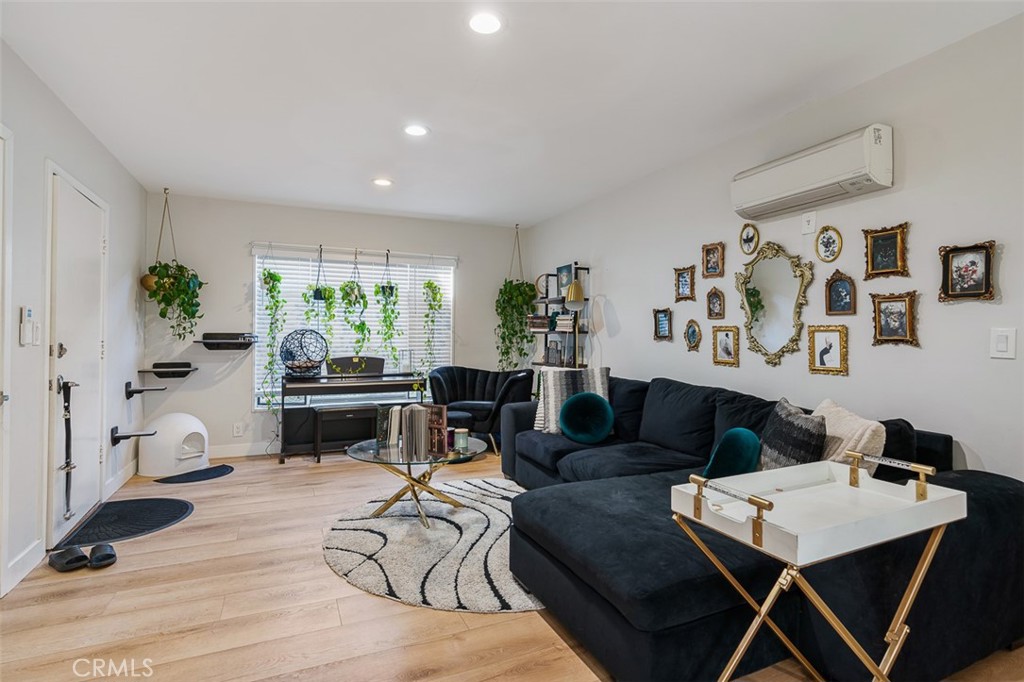 239 S Madison AvenuePasadena img 17