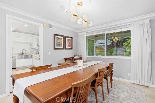 4077 Rousseau Lane, Palos Verdes Peninsula, California 90274, 3 Bedrooms Bedrooms, ,2 BathroomsBathrooms,Residential,For Sale,Rousseau,SB25236323