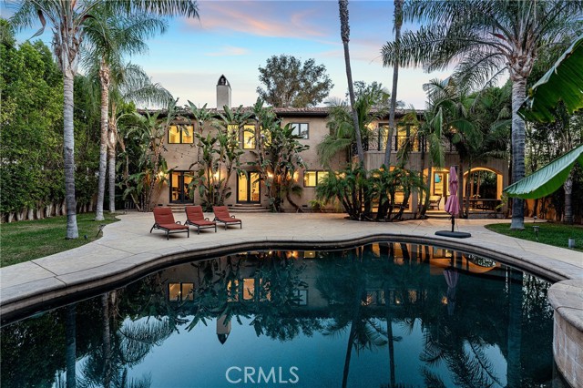 23115 Erwin Street, Woodland Hills CA: https://media.crmls.org/medias/4465053c-2a8a-470b-91a2-e25abd1548a1.jpg