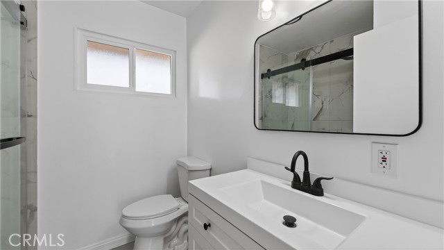 Detail Gallery Image 4 of 26 For 527 Cedar Ave 2c,  Long Beach,  CA 90802 - 1 Beds | 1 Baths