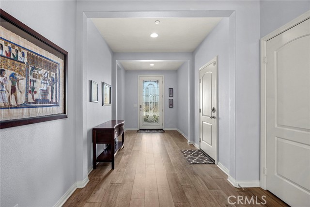 Detail Gallery Image 5 of 52 For 26261 Santiago Canyon, Corona,  CA 92883 - 5 Beds | 4/1 Baths