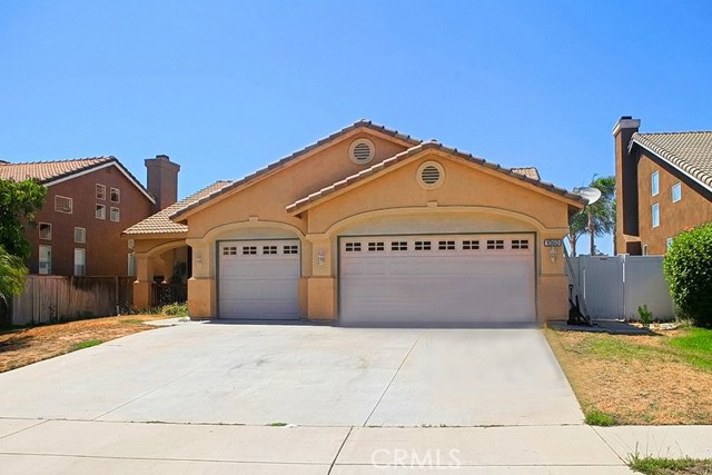 1060 Carriage Ln, Corona, CA 92878