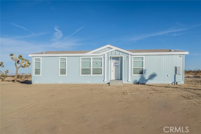 Detail Gallery Image 1 of 42 For 13325 Eaby Rd, Phelan,  CA 92371 - 4 Beds | 2 Baths