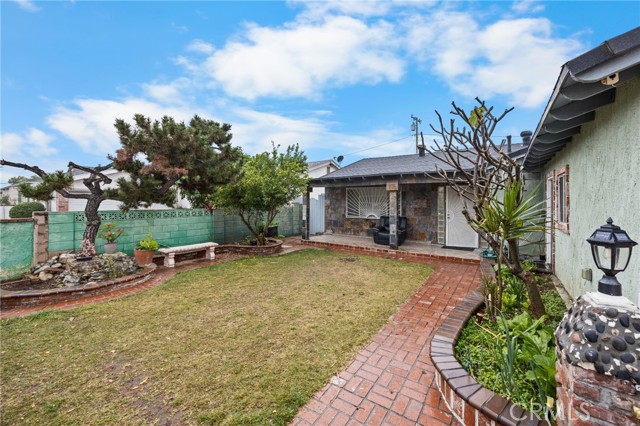 Detail Gallery Image 4 of 44 For 4227 Benham Ave, Baldwin Park,  CA 91706 - 4 Beds | 2 Baths