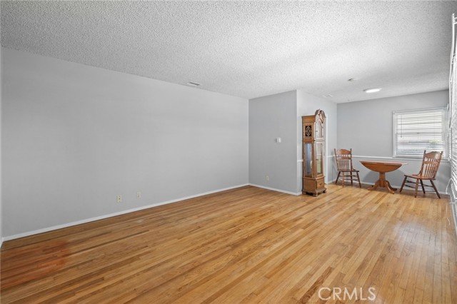 6345 Bigelow Street, Lakewood CA: https://media.crmls.org/medias/4467ee23-d18a-4872-93eb-55ab955dbf0b.jpg