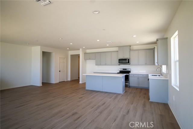 28322 Hopscotch Drive, Menifee CA: https://media.crmls.org/medias/44680e28-89d7-42d8-9bc0-5e0addfbbe5a.jpg