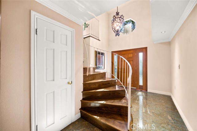 2921 Graceland Way photo 3