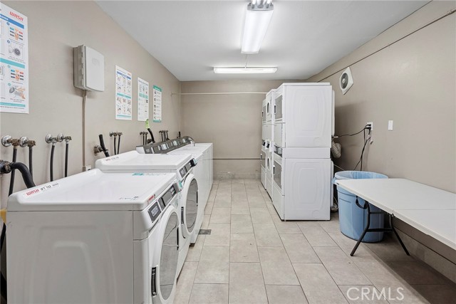 1600 Ardmore Avenue, Hermosa Beach, California 90254, 2 Bedrooms Bedrooms, 0 ,2 BathroomsBathrooms,Residential,For Sale,Ardmore,0,PV26133694