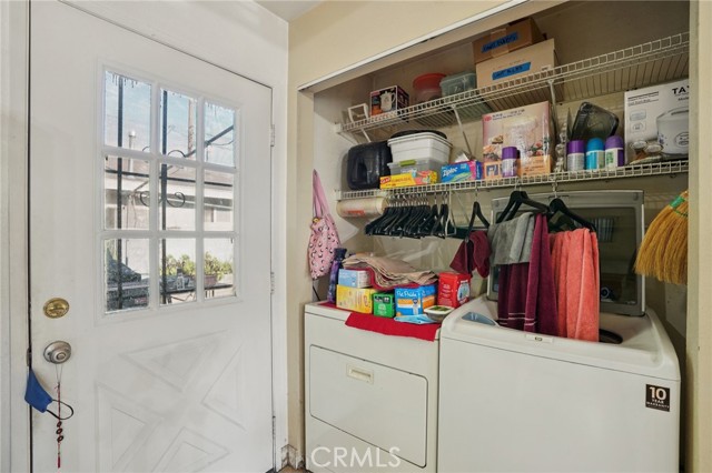 5810 Denny Avenue, North Hollywood CA: https://media.crmls.org/medias/4468c4d9-ec73-40da-b9b3-939fe4b58434.jpg