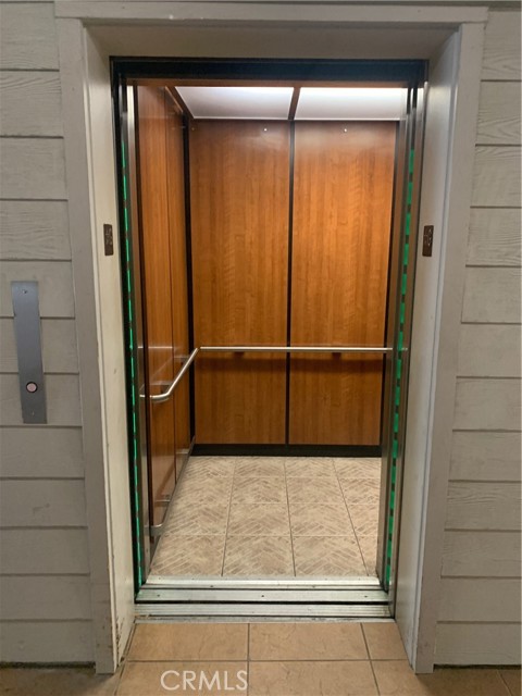 Detail Gallery Image 24 of 30 For 2294 via Puerta, #D, Laguna Woods,  CA 92637 - 2 Beds | 2 Baths