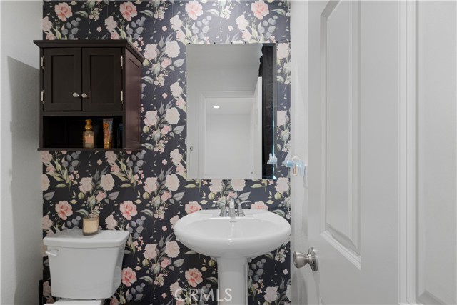 Detail Gallery Image 10 of 34 For 13857 Raven St, Victorville,  CA 92392 - 4 Beds | 2/1 Baths