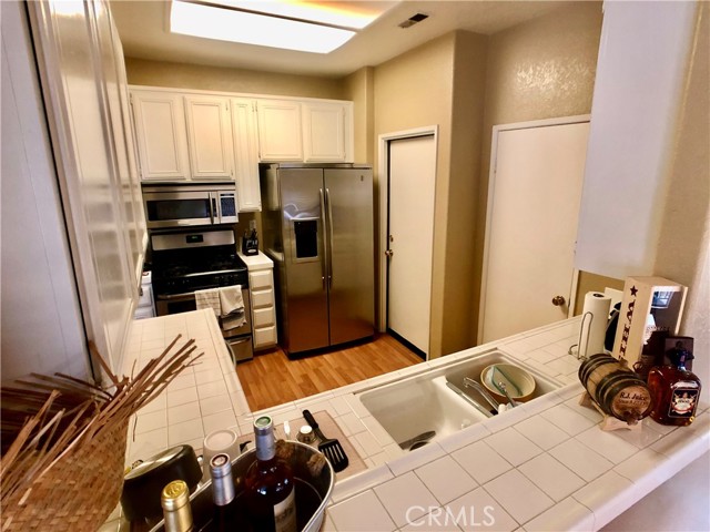 Detail Gallery Image 12 of 37 For 163 Night Heron Ln, Aliso Viejo,  CA 92656 - 2 Beds | 2 Baths