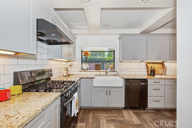 Detail Gallery Image 16 of 35 For 1736 E Edgecomb St, Covina,  CA 91724 - 4 Beds | 3 Baths