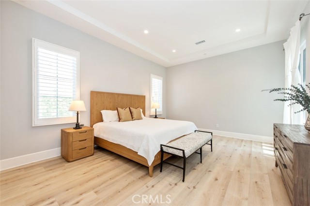 Detail Gallery Image 7 of 18 For 114 Vigna, Irvine,  CA 92602 - 4 Beds | 3/1 Baths
