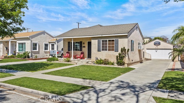 Detail Gallery Image 2 of 36 For 6048 Fidler Ave, Lakewood,  CA 90712 - 3 Beds | 2 Baths