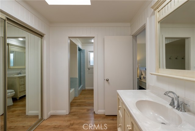 Detail Gallery Image 16 of 27 For 1303 E Balboa Bld, Newport Beach,  CA 92661 - 3 Beds | 2/1 Baths