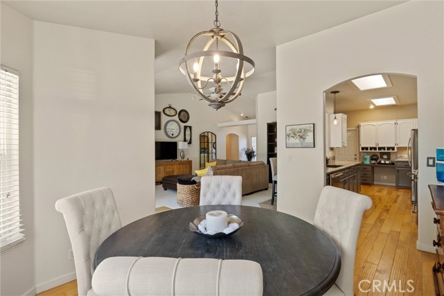 1491 Saratoga Drive, Chico CA: https://media.crmls.org/medias/4470eb7b-d1f1-439f-89d3-ec0bcfa9812d.jpg