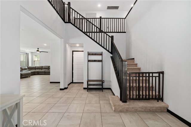 Detail Gallery Image 10 of 72 For 30924 Falling Star Pl, Murrieta,  CA 92563 - 4 Beds | 3 Baths