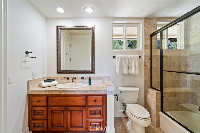 45200 Oak Manor Ct, Temecula CA: https://media.crmls.org/medias/44728762-00f4-41d3-ad76-e5325364f286.jpg
