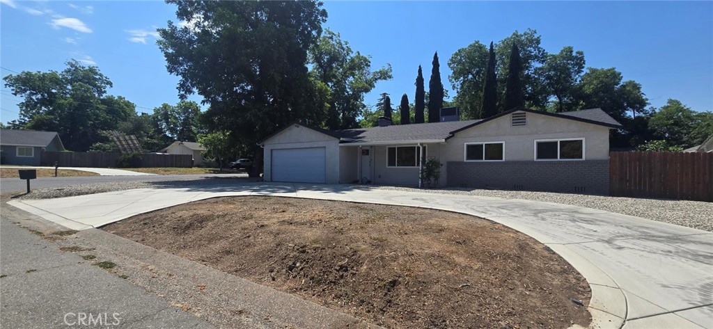 315 Luana Avenue