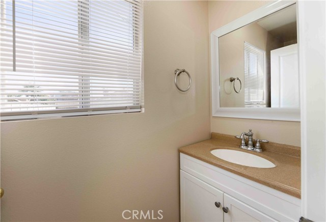 Detail Gallery Image 15 of 21 For 44936 Trotsdale Dr, Temecula,  CA 92592 - 4 Beds | 2/1 Baths