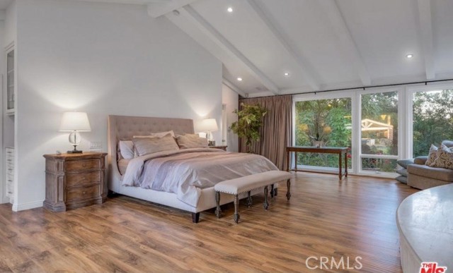 Detail Gallery Image 24 of 43 For 3040 Roscomare Rd, Bel Air,  CA 90077 - 5 Beds | 6/2 Baths
