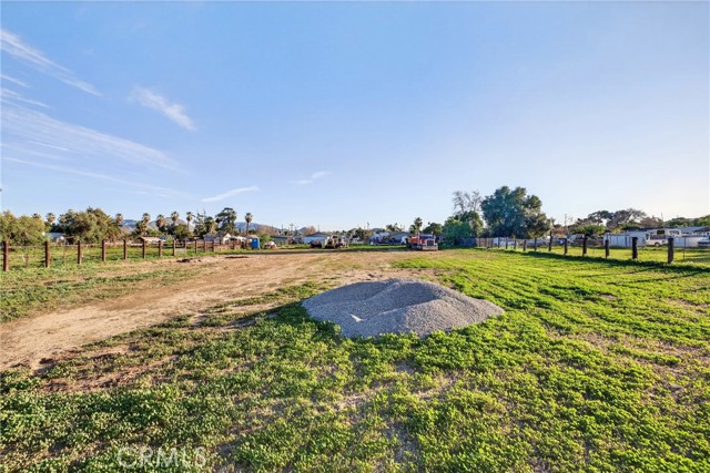 Detail Gallery Image 38 of 43 For 1067 Stevenson a & B,  Colton,  CA 92324 - 6 Beds | 4 Baths