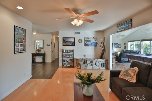 Detail Gallery Image 35 of 55 For 10442 Russell Ave, Garden Grove,  CA 92843 - 3 Beds | 2 Baths