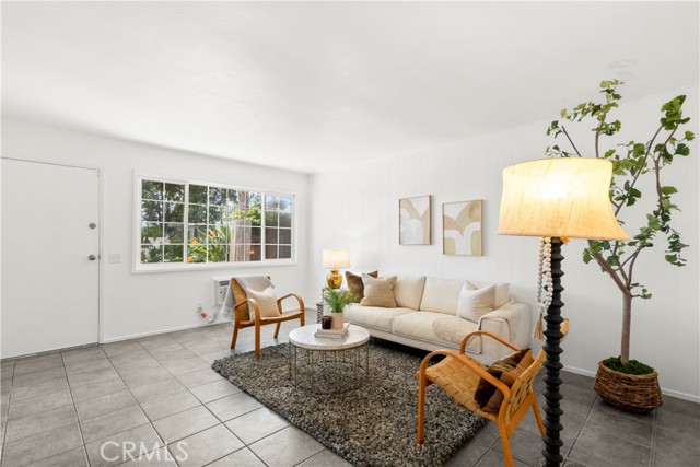 1227 Anita Avenue photo 4
